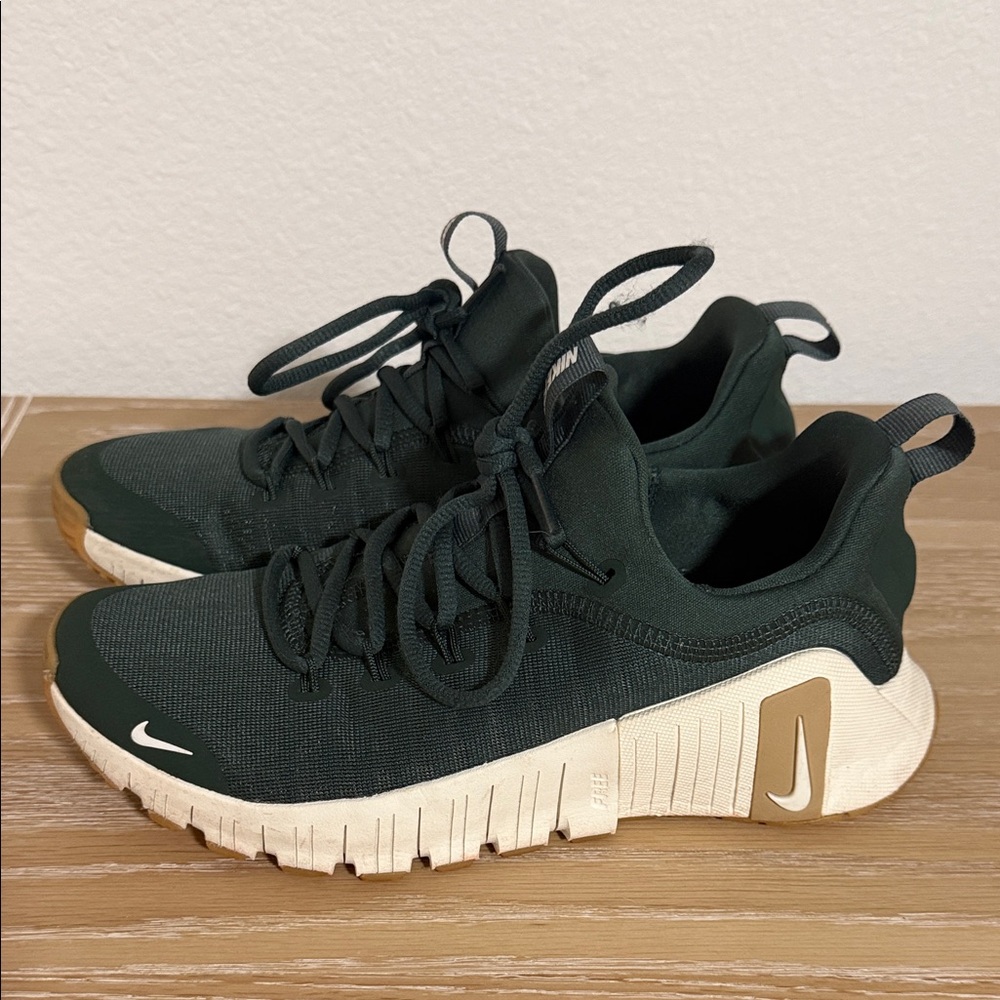 Nike Forest Green Athletic Shoes with Cream Soles